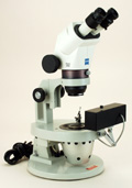 ZSS01 — Zeiss Stemi 2000 Stereomicroscope for Gemology and Mineralogy